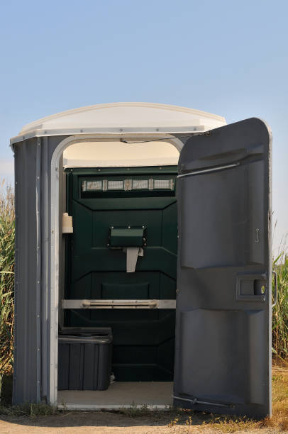 Best Local porta potty services  in Country Club Hls, IL